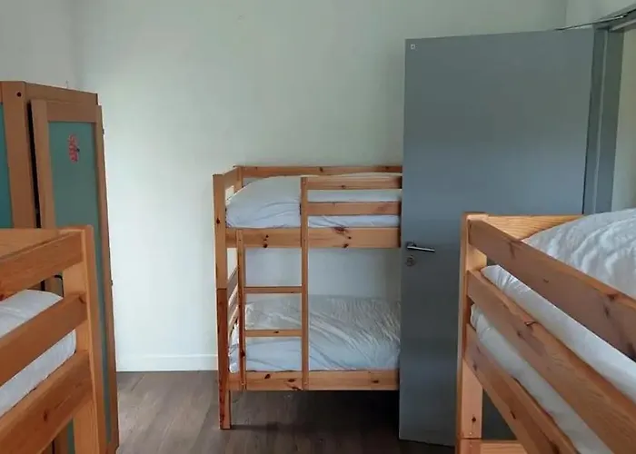 호스텔 Hi La Maladrerie