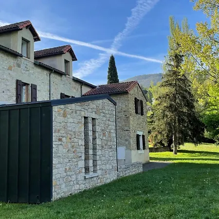 Hi La Maladrerie Vandrarhem *